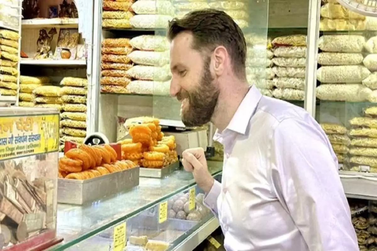 Israeli Spokesperson Reacts To Eating Jalebi And Laddu