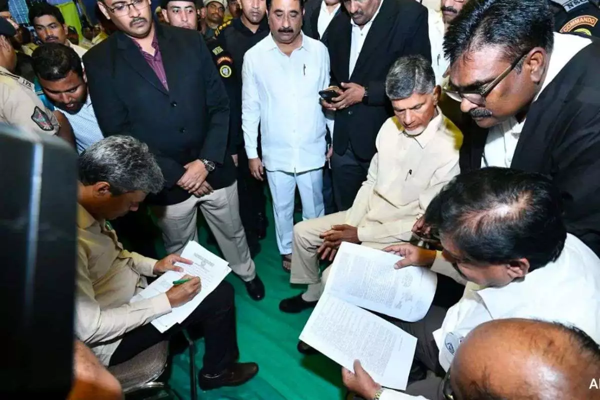 Andhra Politics Turned Upside Down With The Detention Of Chandrababu Naidu  