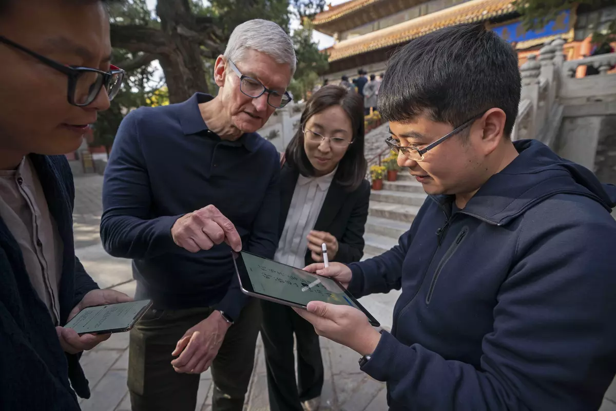 Apple CEO Tim Cook Made An Unexpected Trip To China