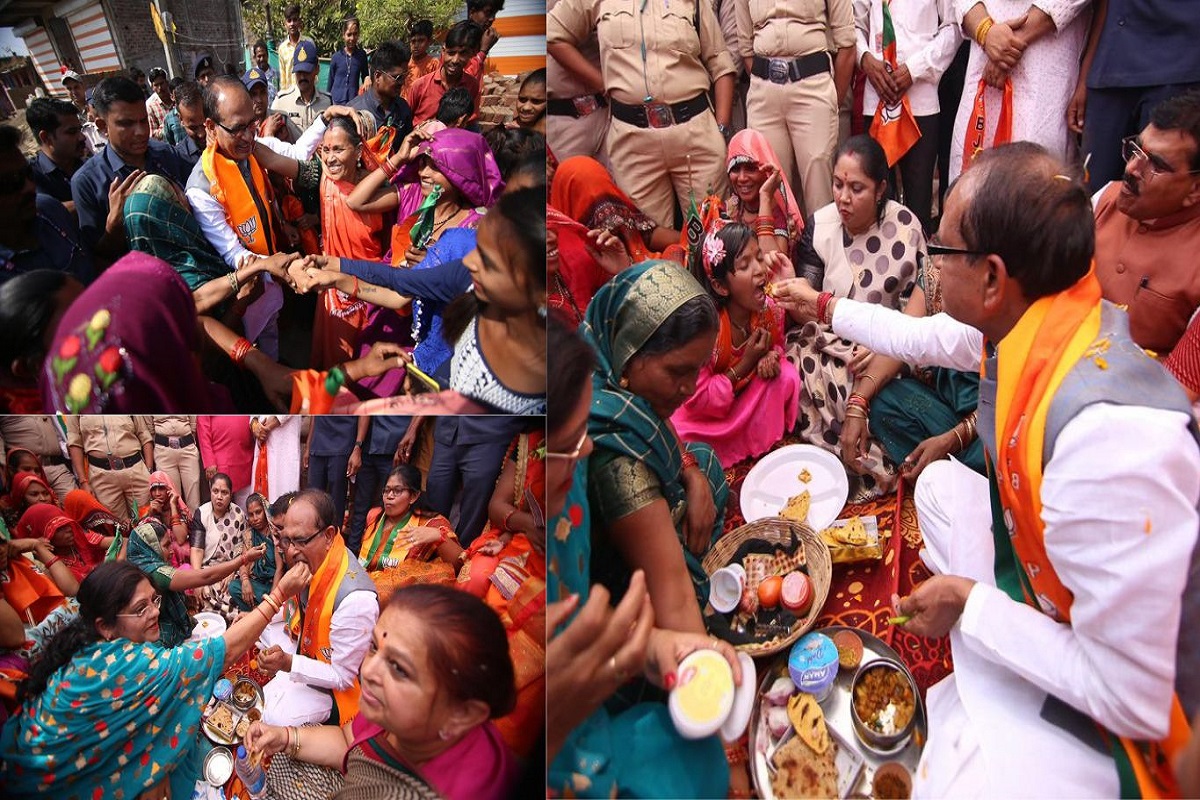 The sisters of Barela community had brought traditional food prepared with their own hands from their home for CM Shivraj