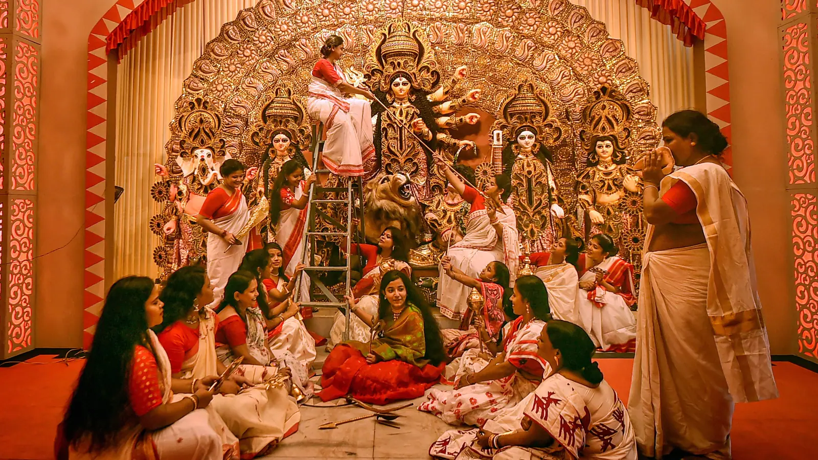 Same Maa Durga idol being worshipped  from last 256 years