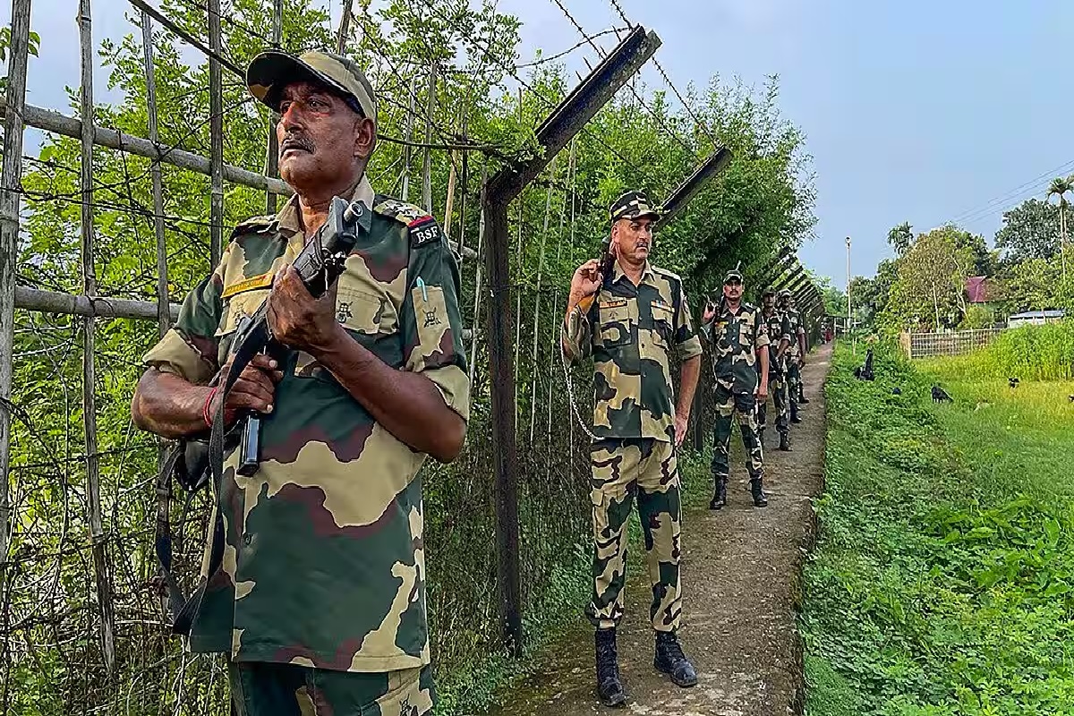 BSF gives detailed account of Pakistan’s mortar fire, says ‘retaliated in befitting manner’