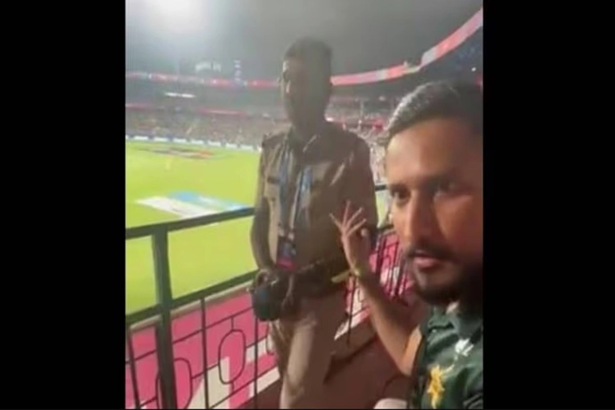 ICC World Cup: Pakistani cricket fan asked not to cheer for his country at Bengaluru stadium