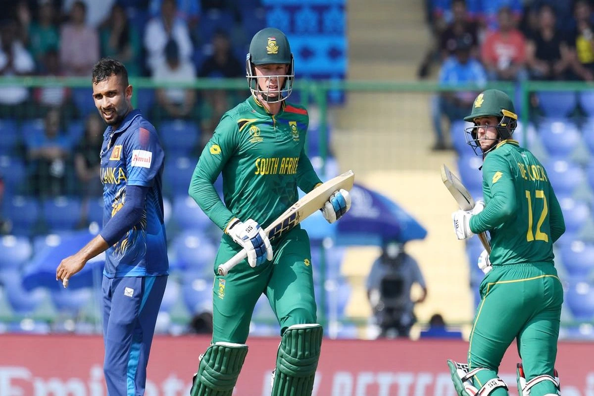 SA vs SL LIVE SCORE South Africa Puts a Huge Score Of 428 Against Sri