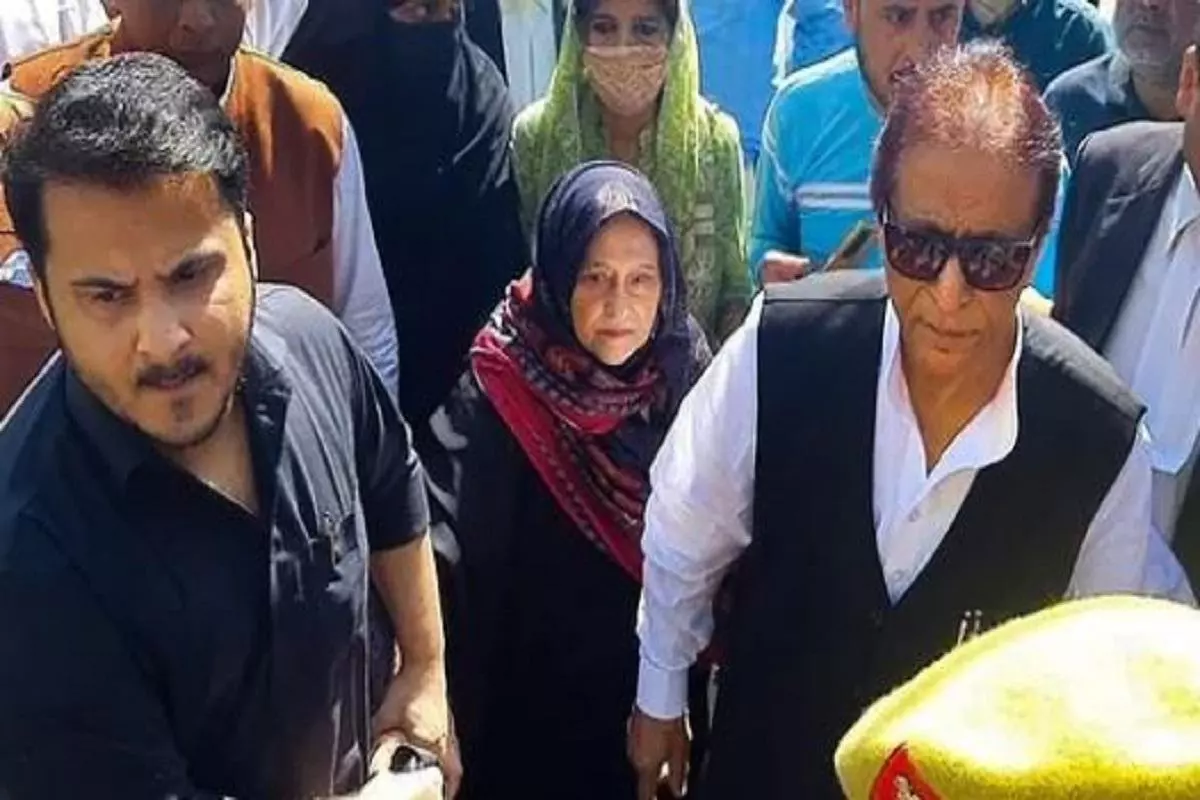 Azam Khan Refuses Jail Visit