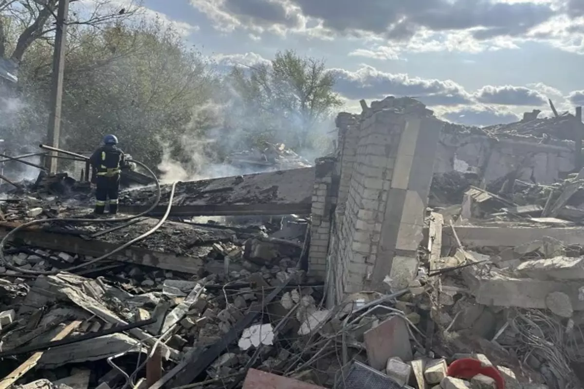 Russian Airstrike Kills 6 In Kharkiv, Ukraine