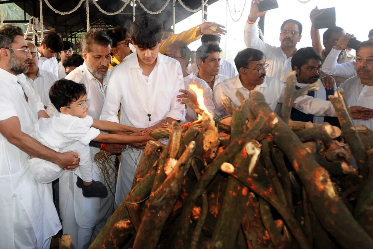 Saharasri Subrata Roy: A farewell to Five elements, Dignitaries attend Final Journey