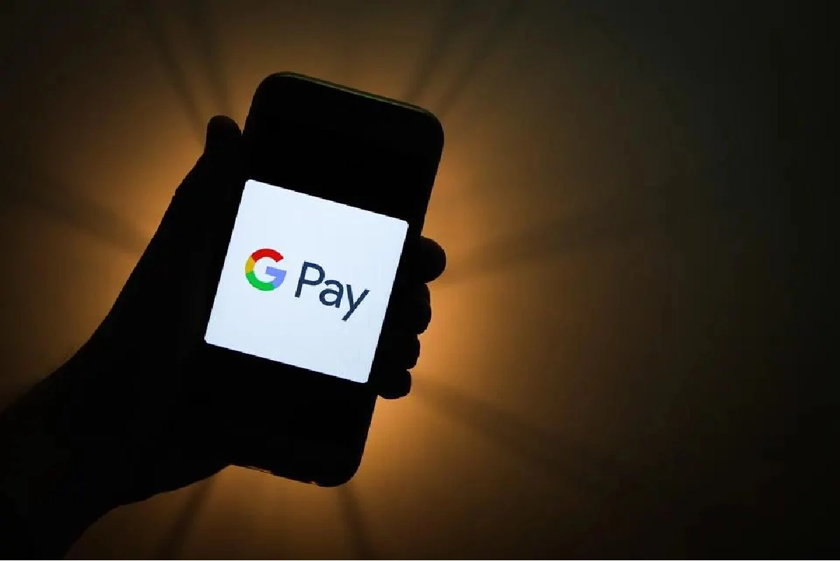 Convenience fees on cellphone recharges may be assessed by Google Pay