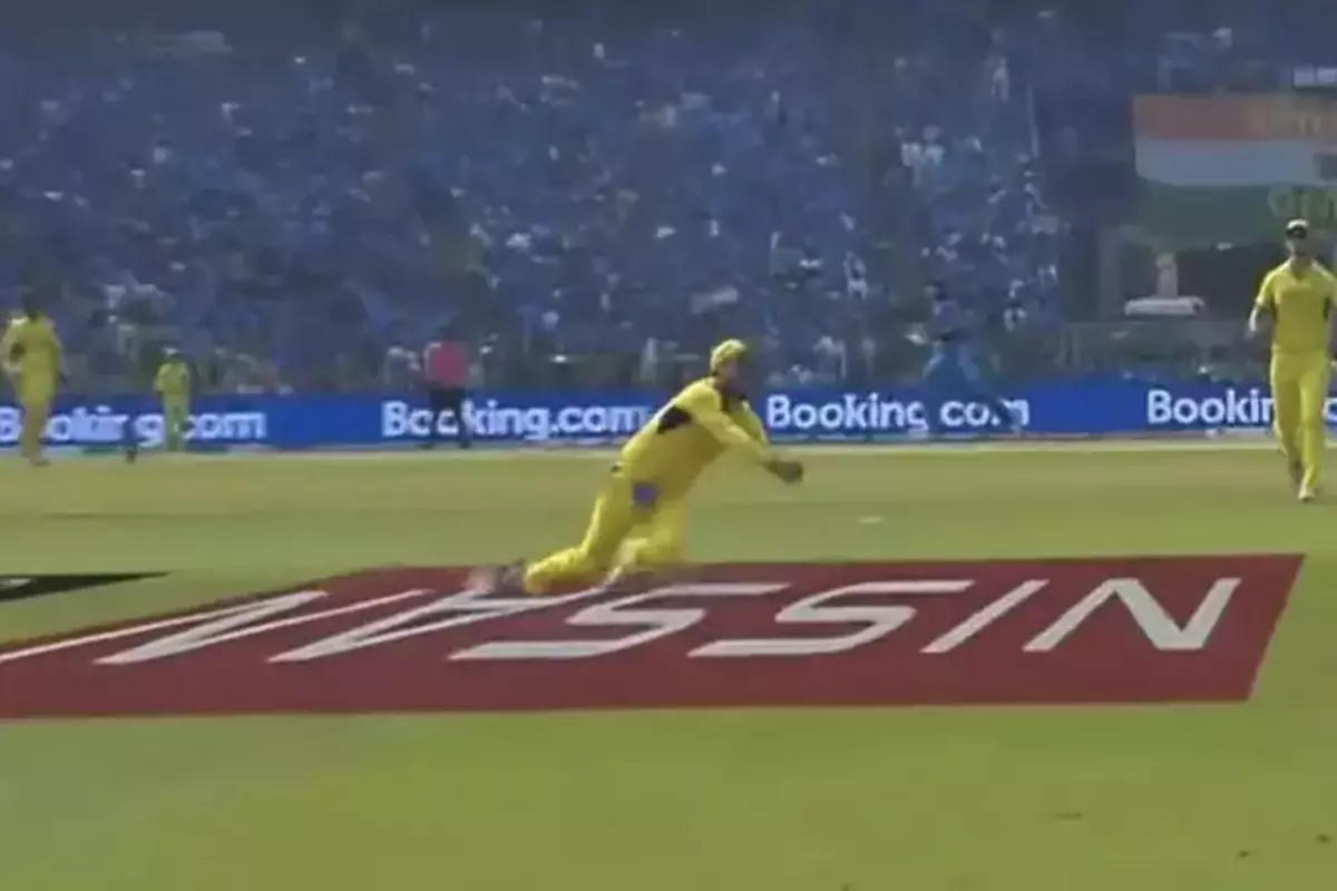 Travis Head dismissed Rohit Sharma with a brilliant catch.