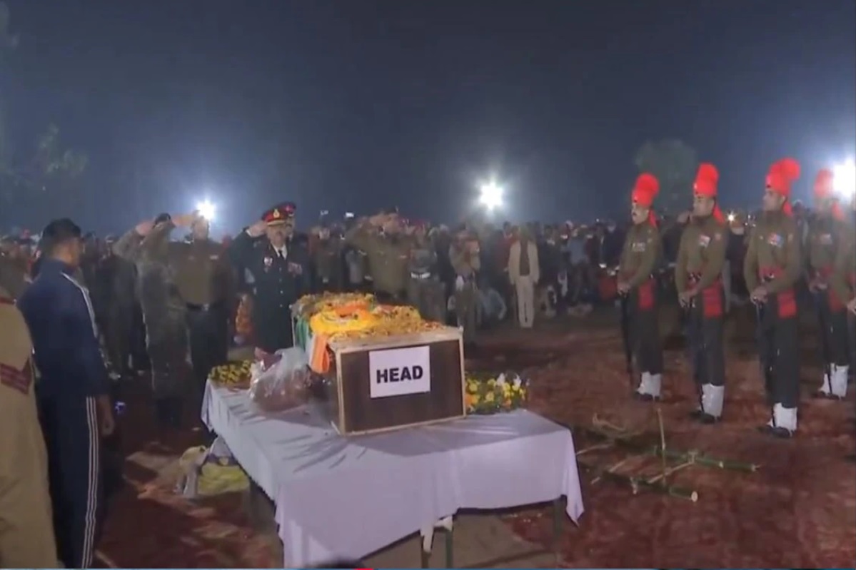 Last rites of Army Jawan killed in Poonch attack performed in Bihar’s Nawada, huge crowd gathered to pay tribute