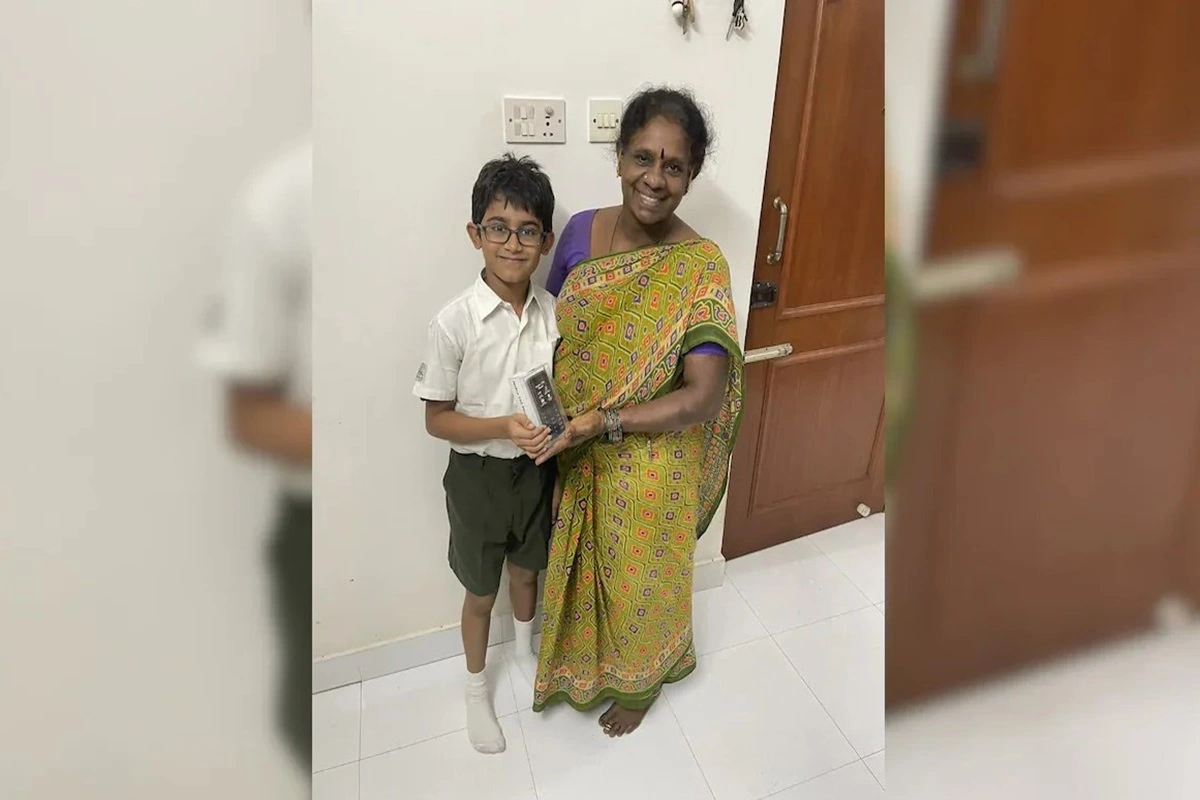 Child Utilizes ₹7,000 Tournament Winnings to Gift ₹2,000 Phone to Family’s Cook, Viral Post Melts Hearts