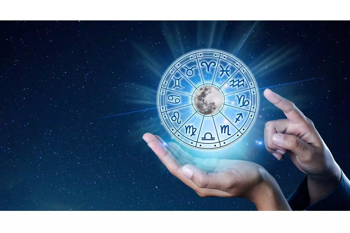 Horoscope 12 December 2023: Know What Your Zodiac Sign Says!