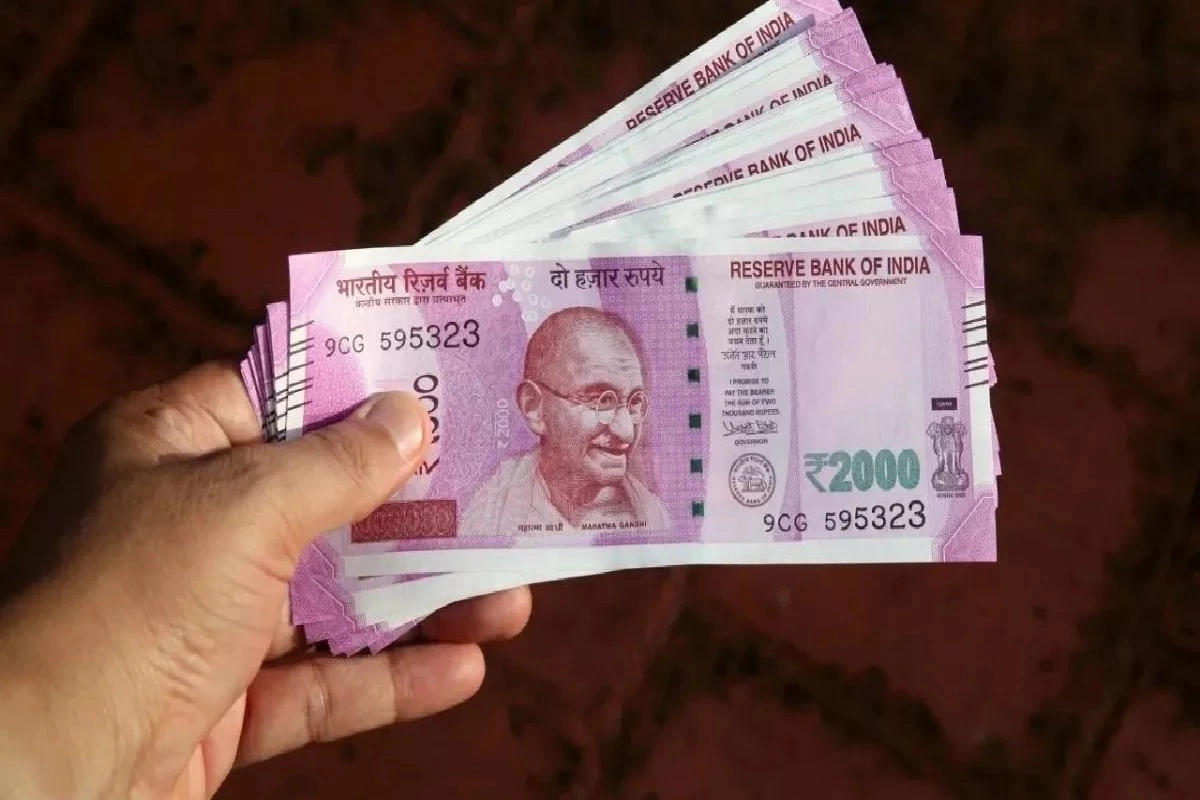 ₹2000 notes worth ₹9760 crores neither deposited nor exchanged: RBI