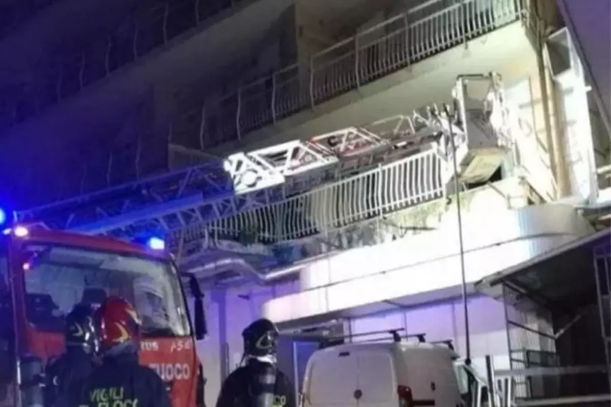 Fire Breaks Out At Italian Hospital, Causing 3 Deaths And 200 Evacuations