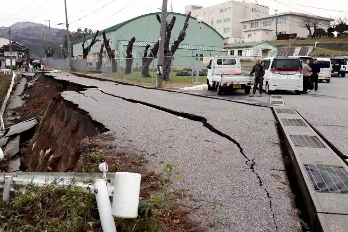 Tsunami Warning Bells Ringing Across Japan After Earthquake Of Magnitude 7.6 Hits the Asian Nation