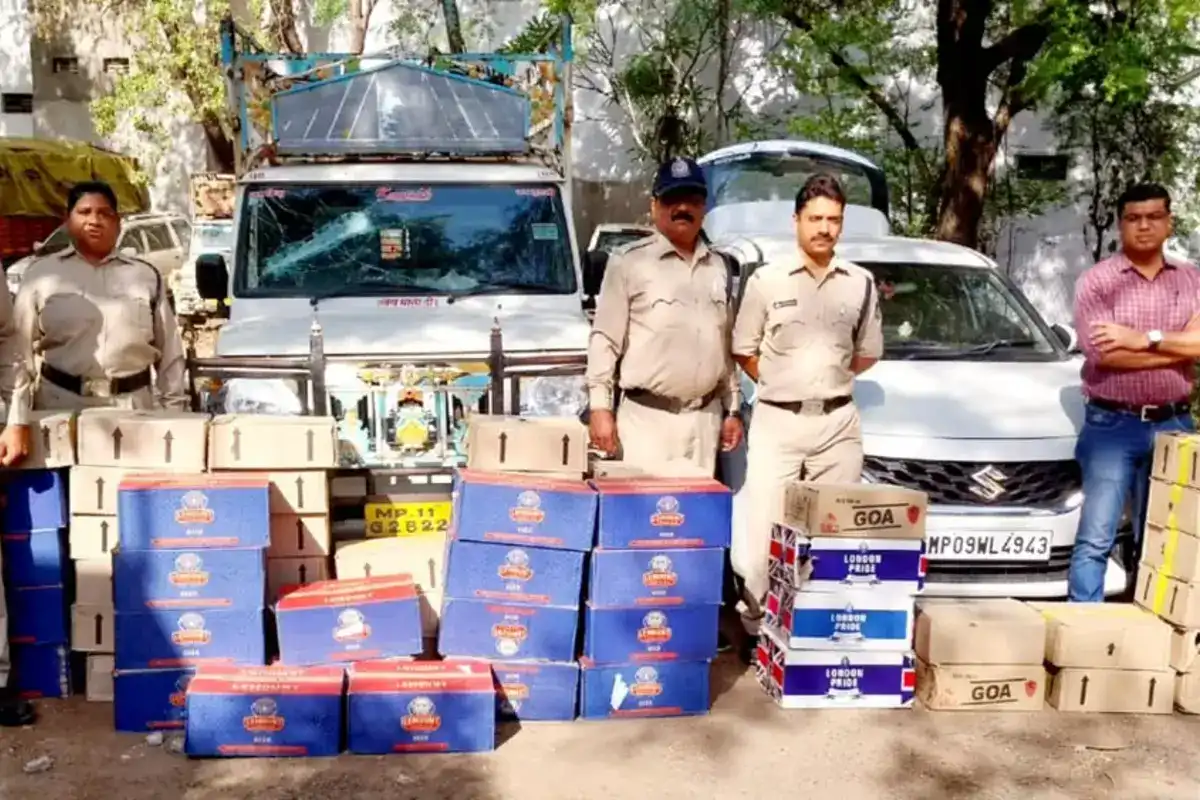 UP Police Seizes Truck Transporting Illicit Liquor Worth Rs 35 Lakh From Haryana To MP