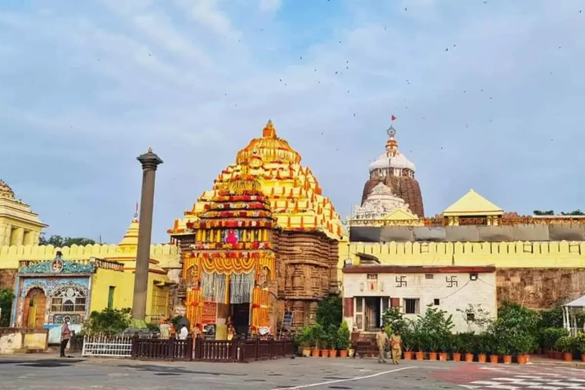 Puri Jagannath Temple makes dress code mandatory for devotees