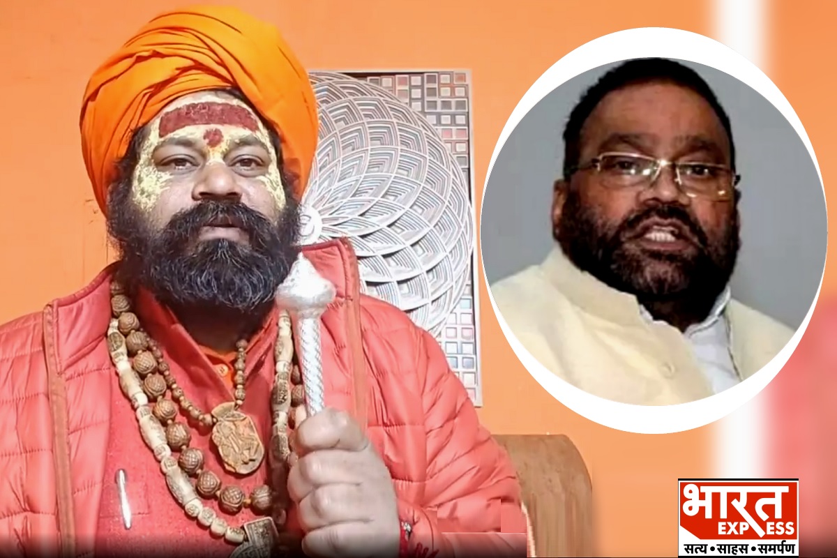 Controversial Remarks By Samajwadi Party Leader Ignites Outrage: Hanumangarhi Mahant Raju Das Takes a Dig