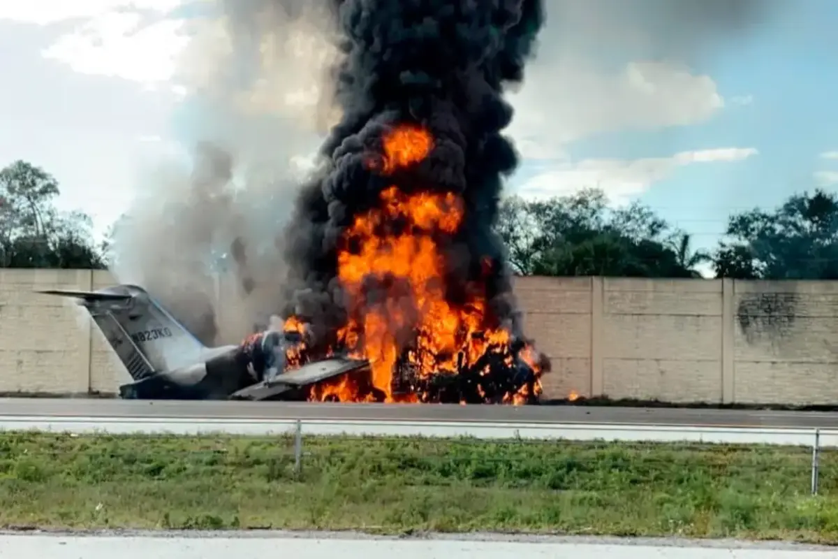 Private Jet Crashes Onto Florida Highway, Killing Two
