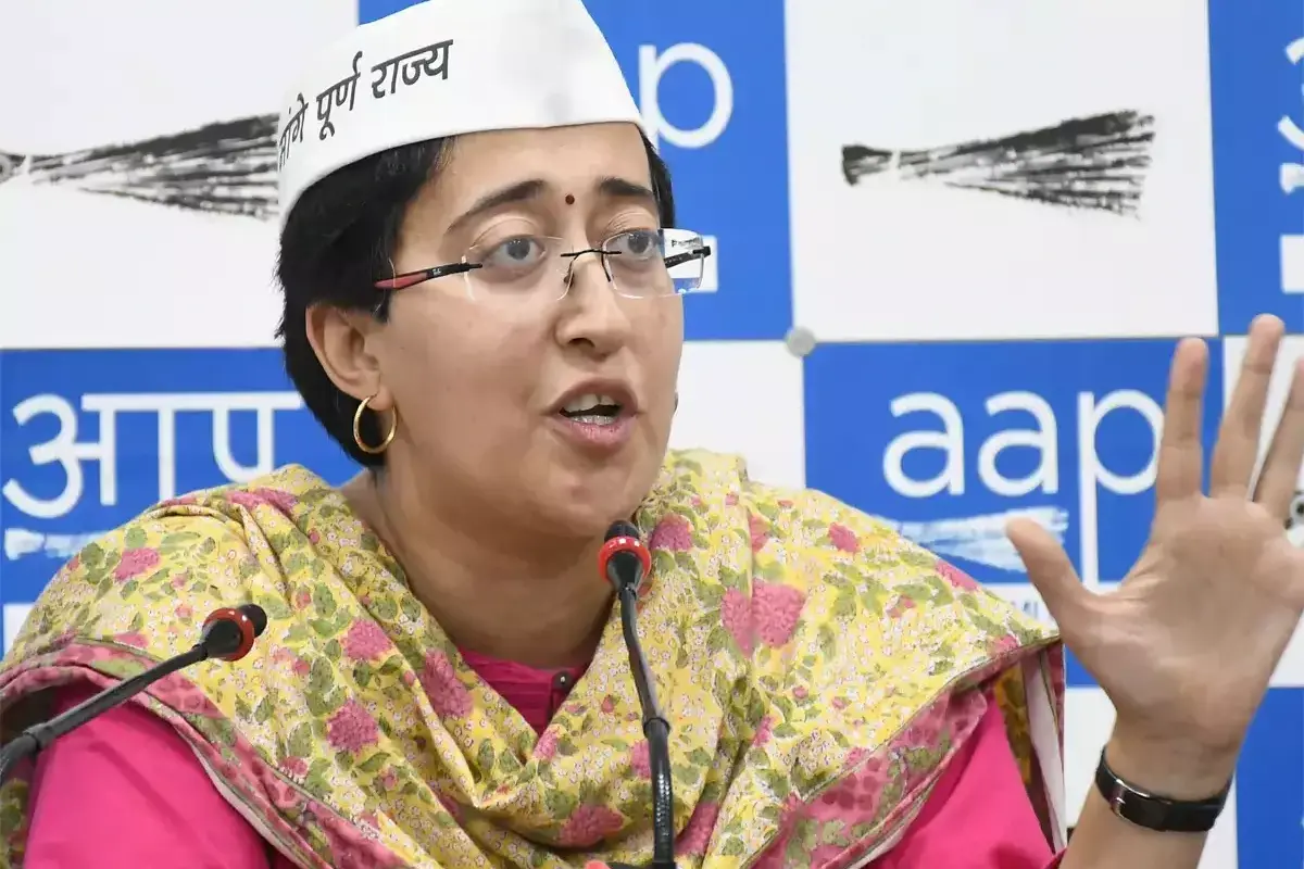 Poaching Allegation Case: Delhi Police Visits AAP Minister Atishi’s Home With Notice