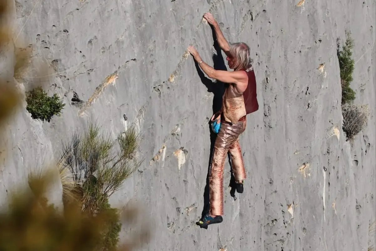 Renowned Solo Climber Alain Robert Returns to Rock Climbing at 60, Amazes Social Media Users
