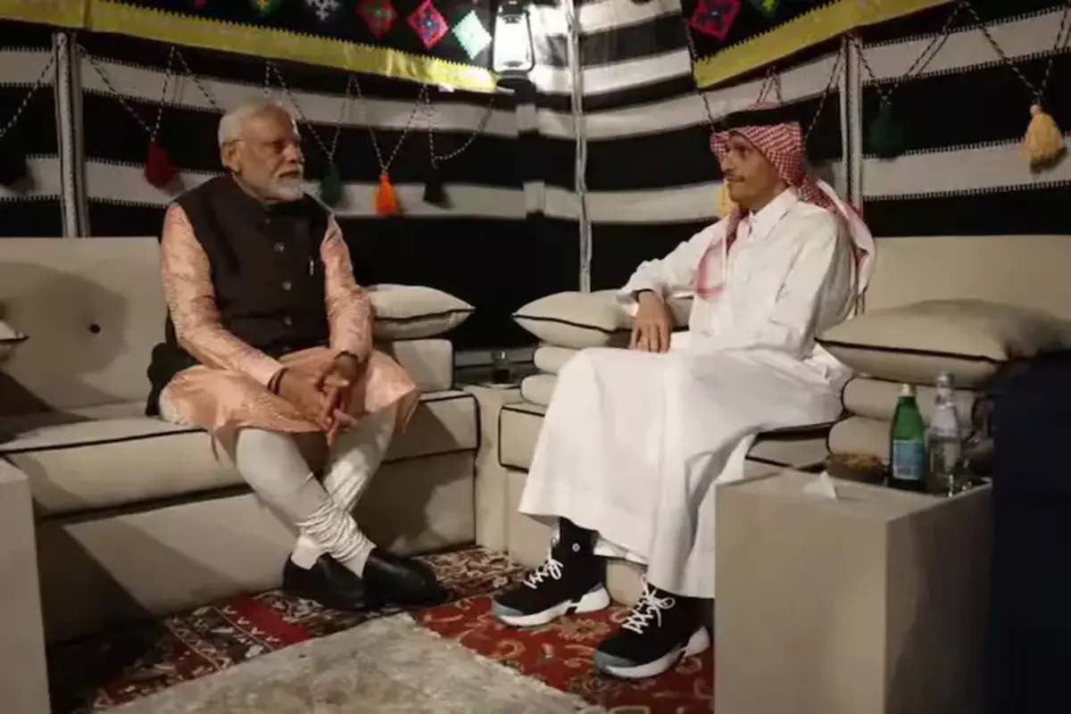 PM Modi Meet Qatar's PM @MBA_AlThani_