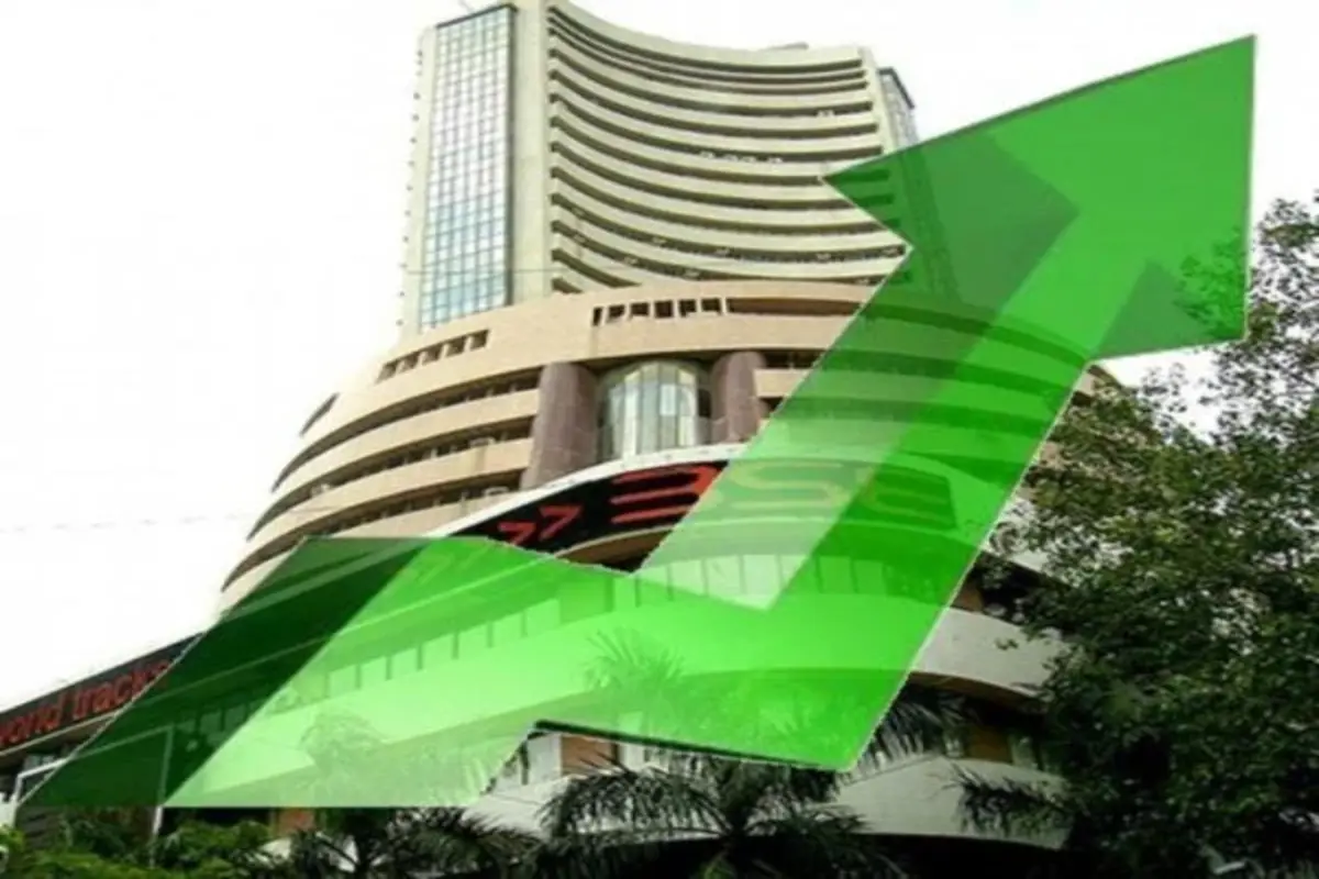 Markets Continue To Rise On High-End Purchases; SBI And Reliance Excel
