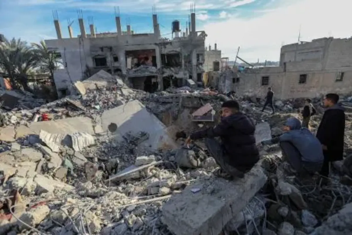 Israel Defense Forces Raid Nasser Hospital In Gaza