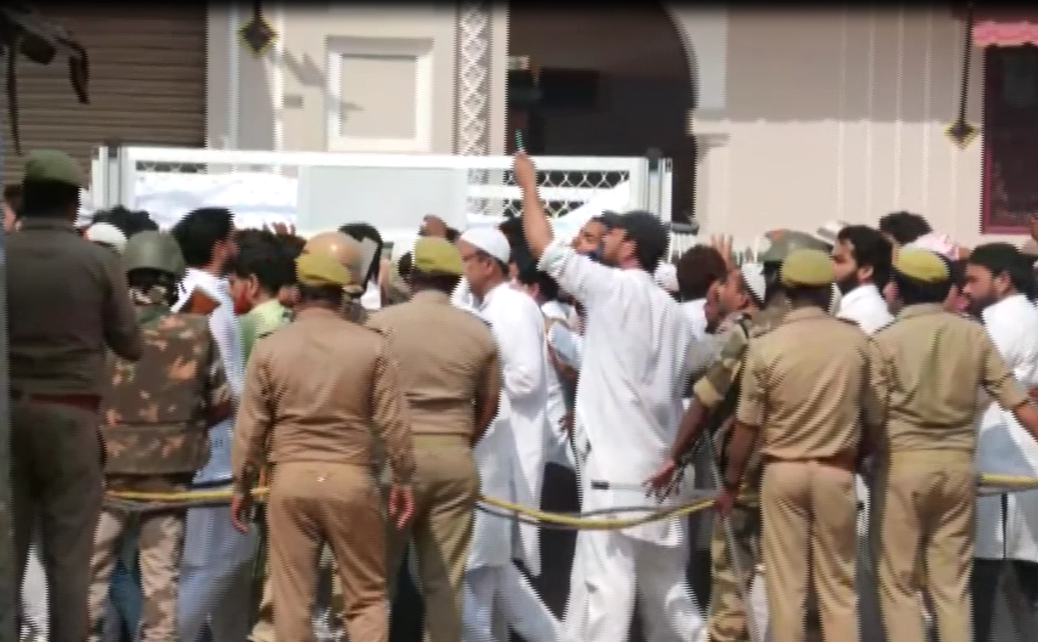 Security Tightened Amid Mukhtar Ansari’s Last Rites