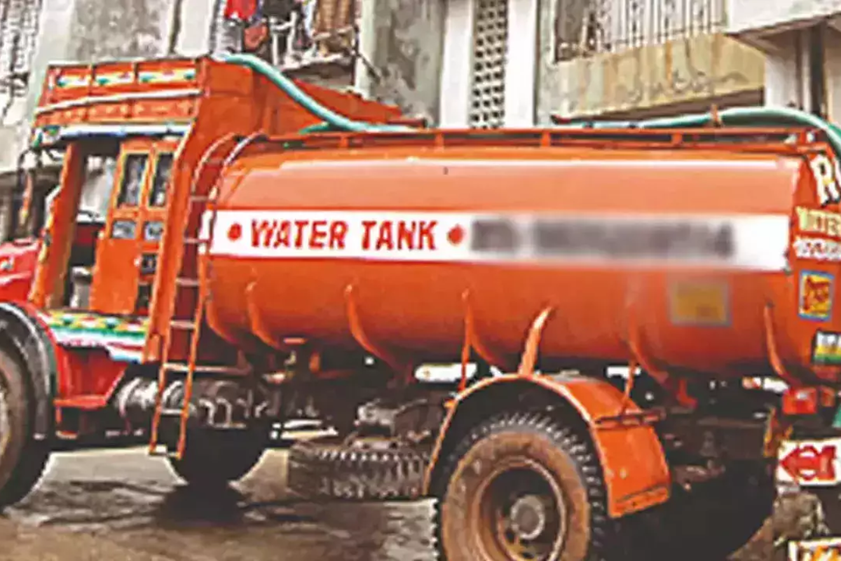 Bengaluru Implements Water Tanker Price Caps Amidst Crisis, Sets Rates Based on Quantity and Distance
