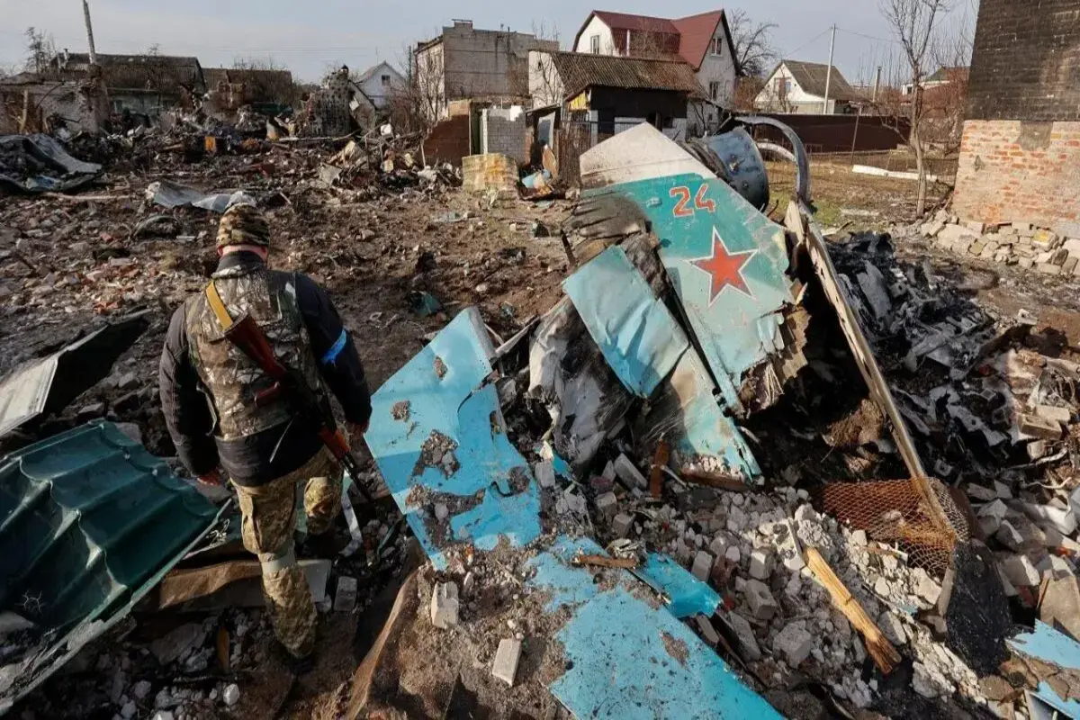 Ukraine Claims 3 Russian Su-34 Fighter Bombers Down