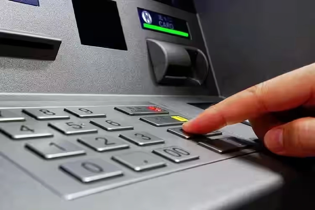 2 Criminals Involved In ATM Fraud Arrested In UP
