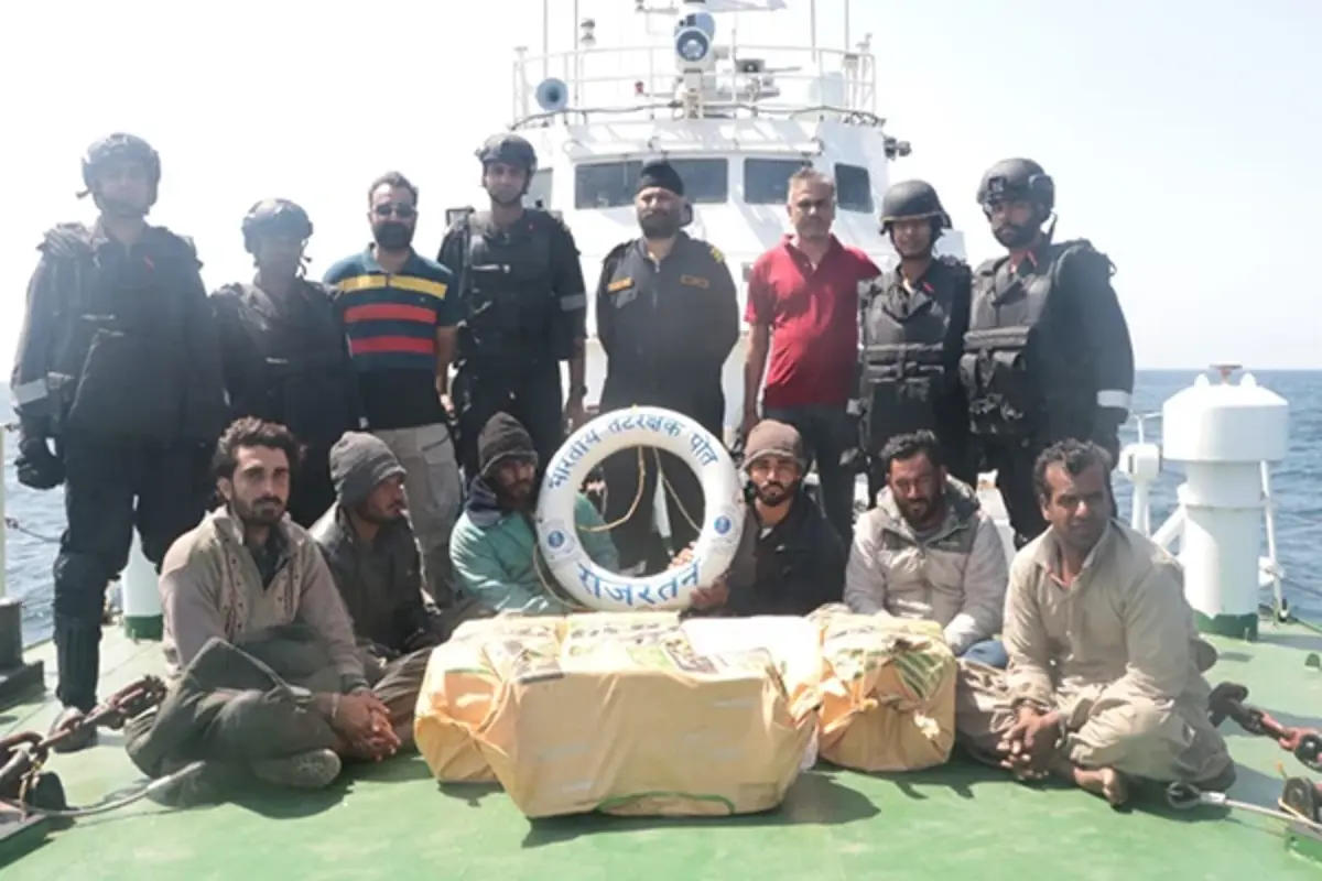 Pakistani Boat Carrying Drugs Worth Rs 480 Crore Intercepted Near Gujarat Coast