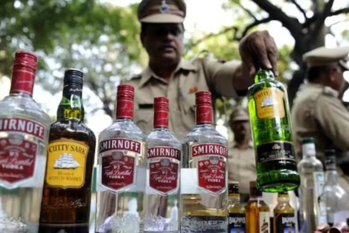 15 People Arrested For Illegal Possession of Hooch Ahead of Holi in Deoria