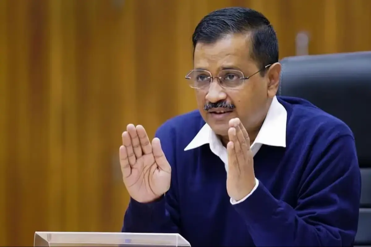 Kejriwal’s Poll Promises Include Free Electricity & Healthcare Across India