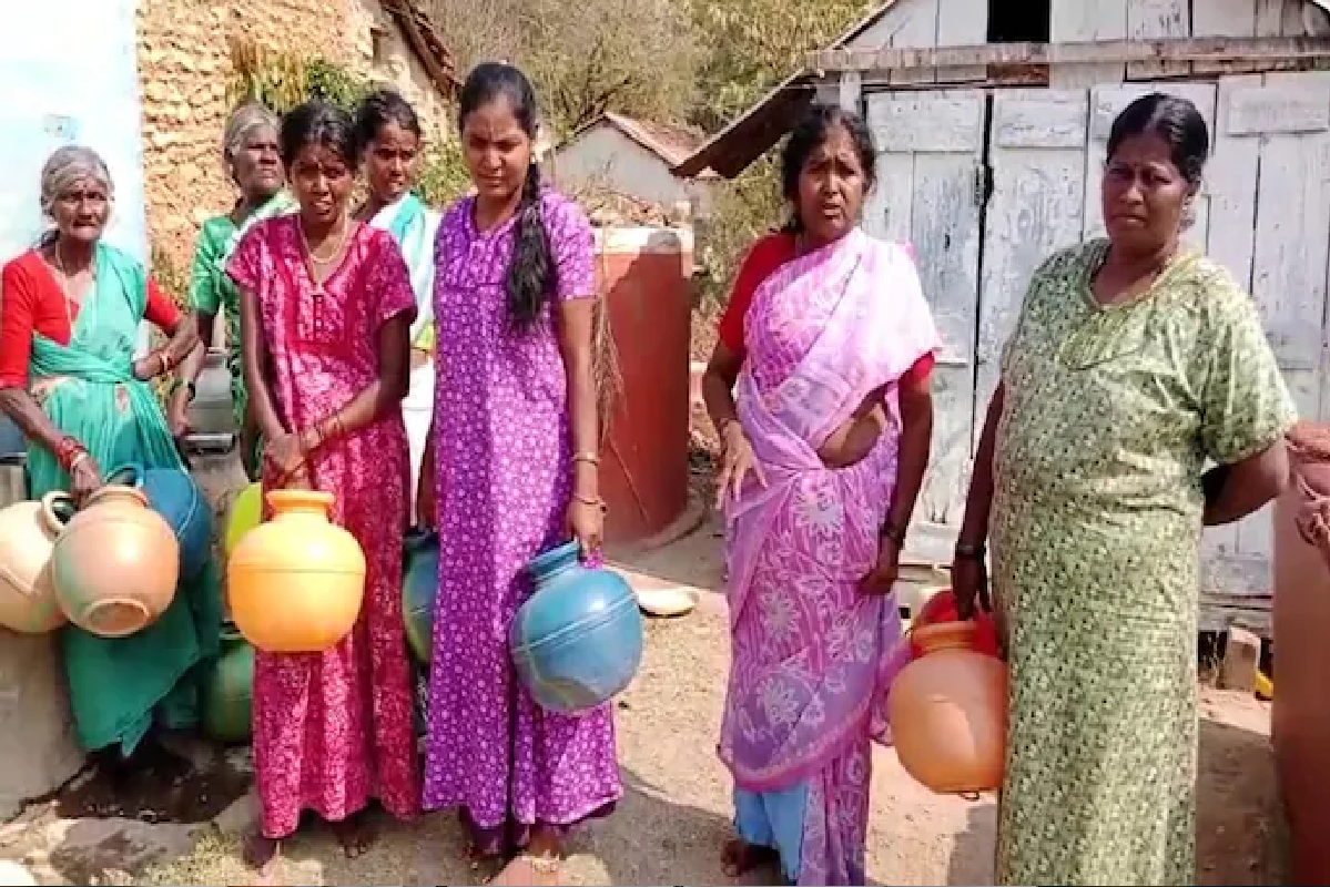 Karnataka’s 300 Dalits Accuse Malligere Village Government Of Caste Discrimination In Water Supply