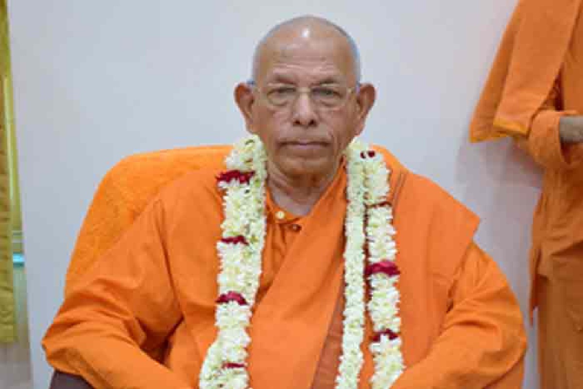 UP CM Yogi Adityanath Mourns Passing of Ramakrishna Mission President Swami Smaranananda