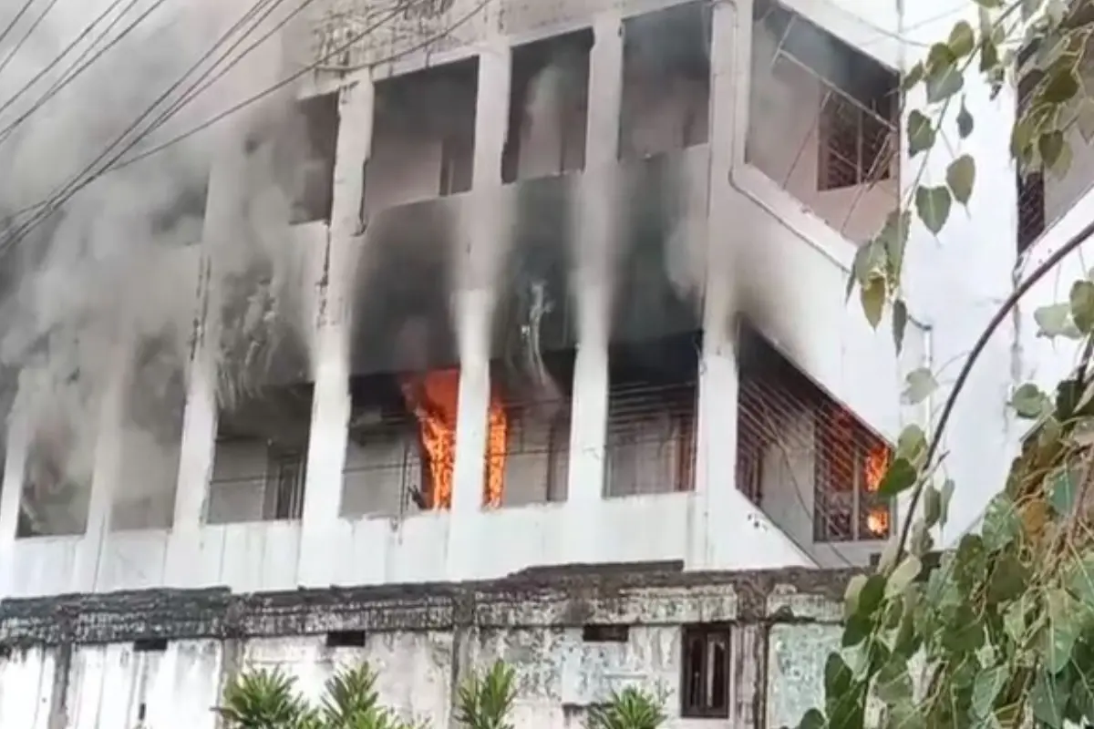 Fire Breaks Out At Godown In Vijayawada, Andhra Pradesh