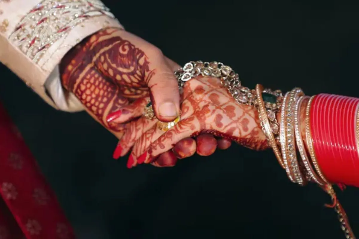 Father Spends ₹3 Lakh To Secure Marriage Proposals From Wealthy Families For Daughter