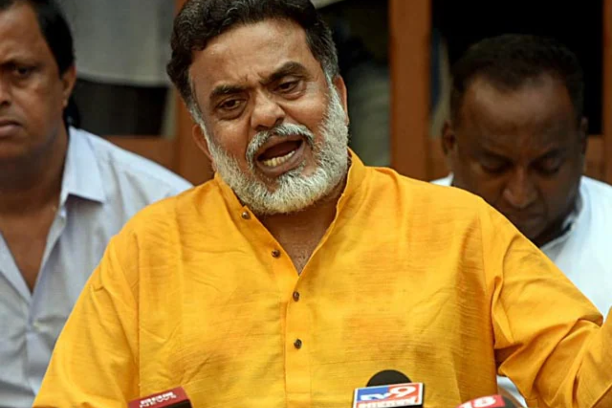 Congress Initiates Disciplinary Action Against Sanjay Nirupam Amid Seat-Sharing Dispute with Shiv Sena