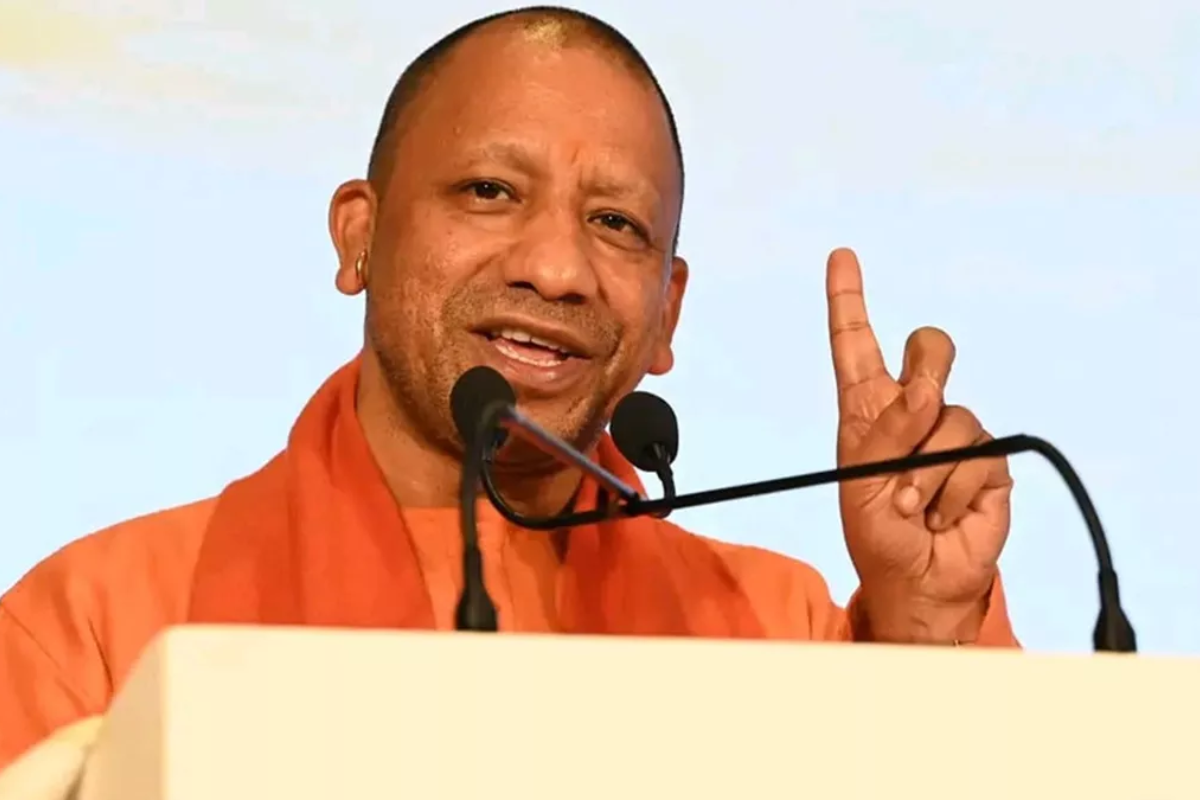 CM Yogi Adityanath Stresses Modi’s Vision for Developed India, Urges Support for Hathras Candidate