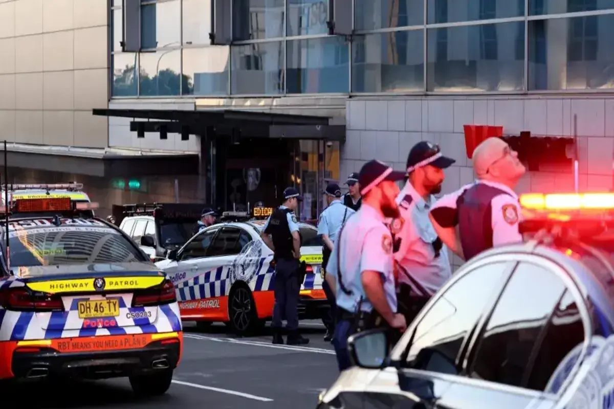 Sydney Mall Stabbings: 5 dead, Attacker Shot Dead