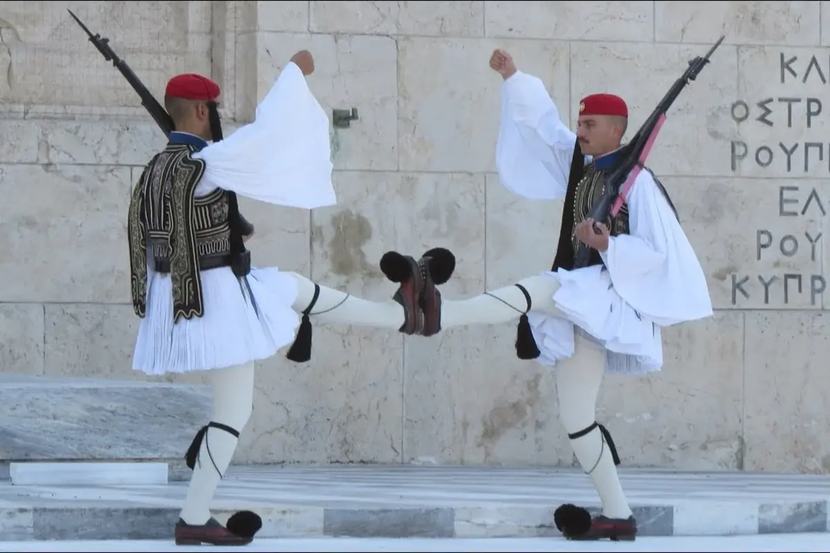 Greece’s Presidential Guards Gain Internet Fame with Distinctive Marching Style