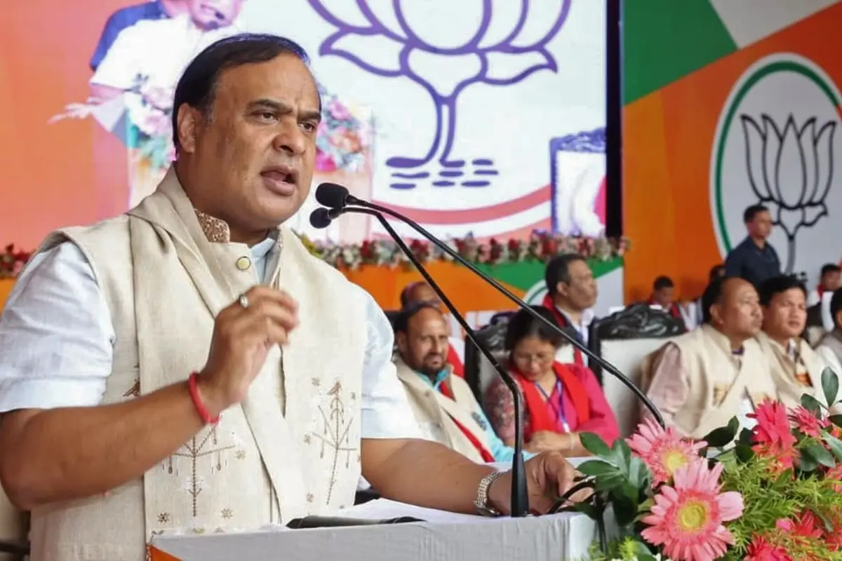 Assam CM Accuses Congress Manifesto of Fitting ‘Pakistan, Not India’; Congress Retaliates