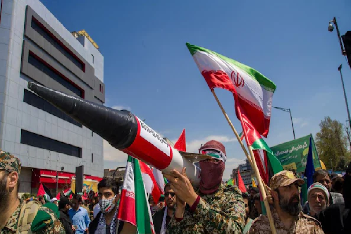 US-UK Issue New Sanctions On Iran In Response To Tehran’s Weekend Attack On Israel