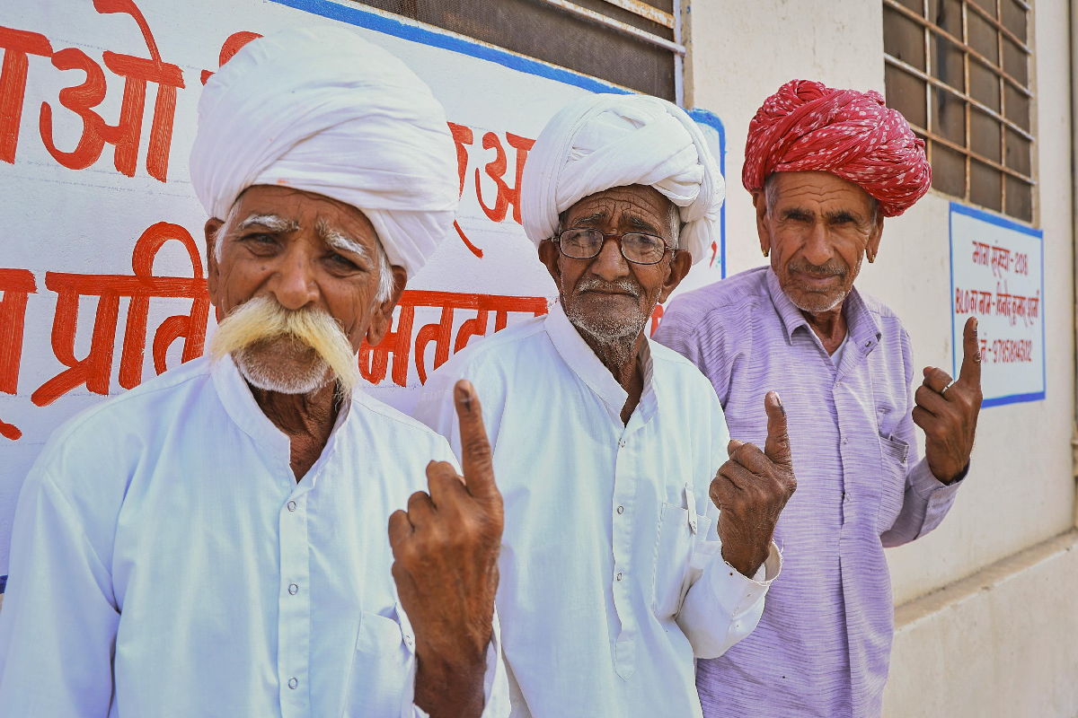 LS polls: Over 36.96 Percent Turnout Registered In 8 Lok Sabha Seats Of Uttar Pradesh Until 1 pm, 42.32 Percent Voting In Saharanpur