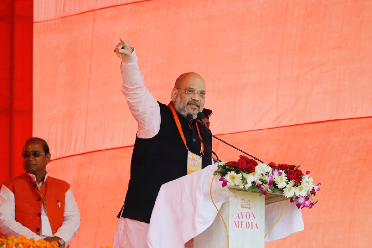 Akhilesh Yadav encouraged people not to get vaccinated against covid: Amit Shah