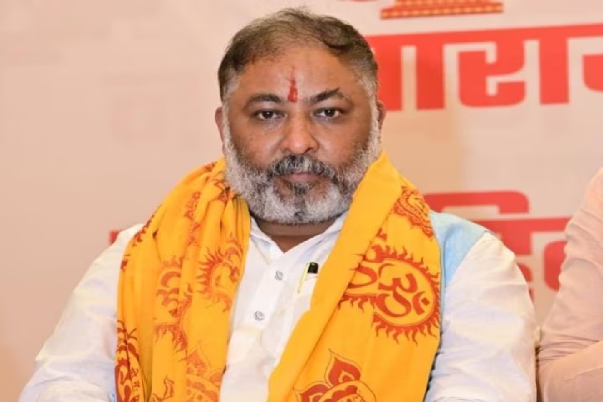 Due to fear of Yogi, mafia prefers to stay in jail: Dayashankar Singh