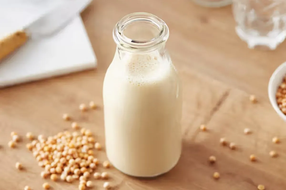 Milk Prices Surge in Karachi Amidst Economic Strain