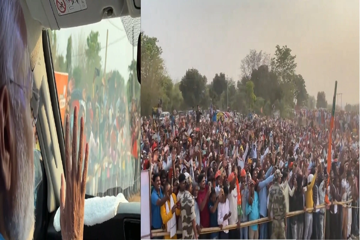 Enthusiastic Crowds Run to Catch Glimpse of PM Modi in Koderma Road Show